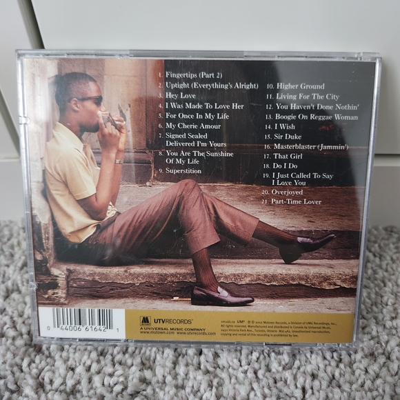 The Definitive Collection CD - Yellow - Picture 4 of 4